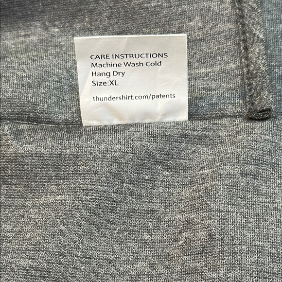 ThunderShirt Dogs Vest XL Calming Fireworks Travel Separation Anxiety NWOT - Picture 6 of 16